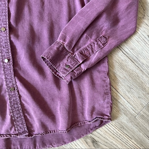 🔥SALE- Any 4/$20.   Dex Button Down Top​ - Picture 3 of 5